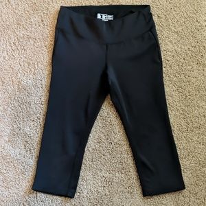 New Balance workout Capri leggings